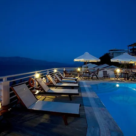 Adriatica Apartmanhotel Nikiána