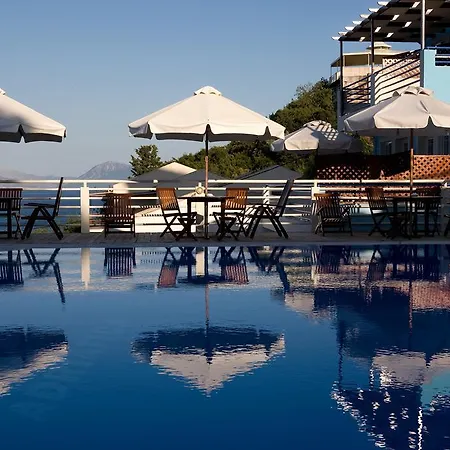 Adriatica Hotel apartamentowy Nikiana