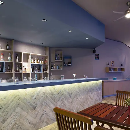 Adriatica Никиана