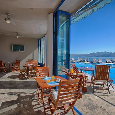 Adriatica Апарт-отель Никиана