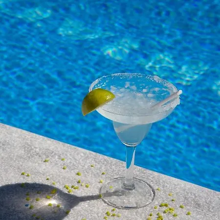 מלון דירות Adriatica ניקיאנה