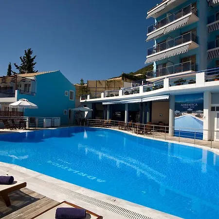 Adriatica מלון דירות