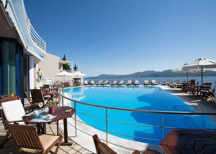 Adriatica Апарт-отель Никиана